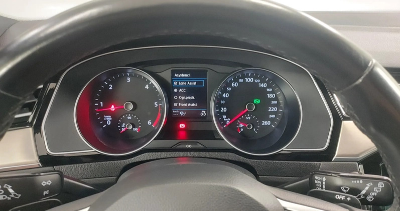 Volkswagen Passat cena 91000 przebieg: 154265, rok produkcji 2021 z Stęszew małe 497